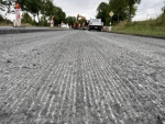Auf der B 252 bei Haine sorgt eine Baustelle derzeit für erhebliche Verkehrsbehinderungen und längere Wartezeiten.