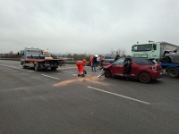 Am 18. November 2025 ereignete sich am Abzweig der B 253 zur Landesstraße 3076 Richtung Röddenau ein Unfall mit drei beteiligten Fahrzeugen.