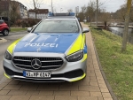 Die Polizei Bad Arolsen bittet um Hinweise zu verdächtigen Personen oder Fahrzeugen in der Nähe des Parkplatzes.