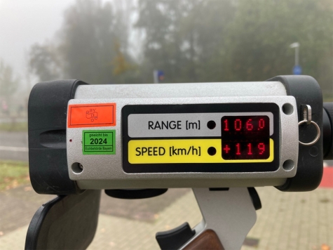 Mit 119 km/h in die Blitzerfalle gefahren.