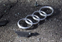 Gesucht wird der Fahrer eines silbergauen Audi A3, der am 25. Mai in Rhadern eine Verkehrsunfallflucht begangen hat.