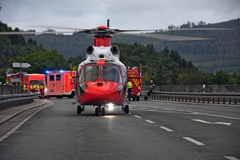 Am 17. August kam es bei Olsberg zu einem folgenschweren Verkehrsunfall - Zwei Rettungshubschrauber waren im Einsatz.