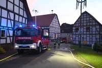 F2 Y - Wohnungsbrand mit Menschenleben in Gefahr, Wolfhagen-Viesebeck