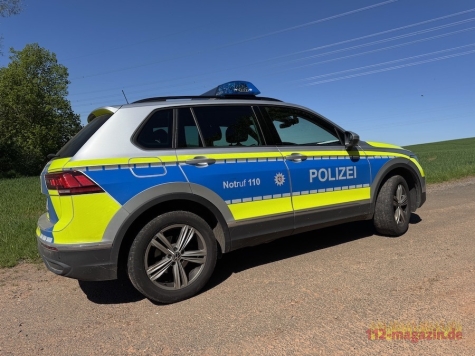 Auf dem Parkplatz des Medizinischen Versorgungszentrums wurde am 8. Juli 2026 ein schwarzer Audi beschädigt.