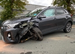 Am 5. Oktober ereignete sich ein Unfall im Begegnungsverkehr - zwei Fahrzeuge wurden erheblich beschädigt.