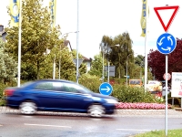 Ein blauer Fiat wurde am 13. April in Bad Arolsen angefahren. 