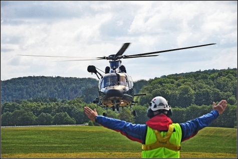 Die Fliegerstaffel der Bundespolizei aus Fuldatal übte heute mit der Bergwacht für den Einsatz in Bad Wildungen. 
