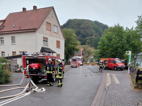 In einer Bäckerei in Flechtdorf brach am 17. August 2026 ein Feuer in einem der Öfen aus.