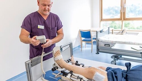 Beim Patientenvortrag am 8. September 2026 informieren Experten des Klinikums Waldeck-Frankenberg über Möglichkeiten des Gelenkersatzes.