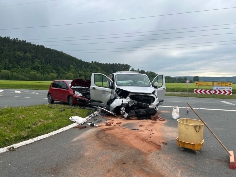Am 18. Mai 2026 kam es im Bereich der Kreisstraßen 46 und 45 bei Höxter zu einem schweren Verkehrsunfall.