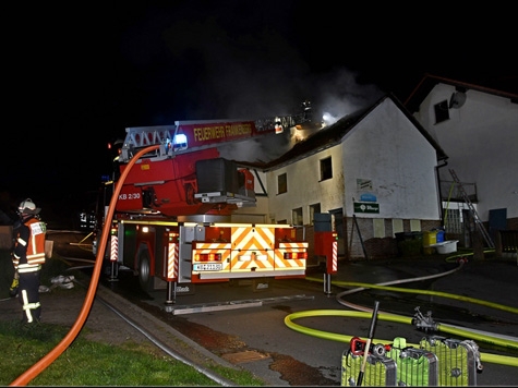 In den frühen Morgenstunden des 9. Mai brannte eine Scheune in Rengershausen. 