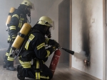 Ein Atemschutztrupp löschte den Brand gezielt mit einem CO2-Löscher ab.