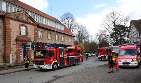 In der leerstehenden Klosterschule in der Altstadt kam es am 26. März 2026 zu einem Brand durch vorsätzliche Brandstiftung.