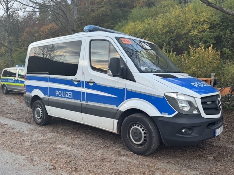 Am 18. September 2025 wurde der Kleintransporter sichergestellt und abgeschleppt; die Vorführung beim Haftrichter ist veranlasst.