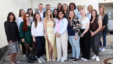 Über 2100 Theorie- und rund 2500 Praxisstunden – Engagement und Durchhaltevermögen ausgezeichnet.