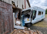 Im Lichtenfelser Stadtteil Neukirchen ereignete sich am 16. Juni 2023 ein Unfall - es entstand Sachschaden in Höhe von 50.000 Euro.