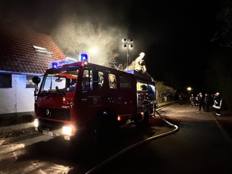 In Wolfhagen stand am Donnerstagnachmittag ein Küchenraum in Flammen – das Einfamilienhaus ist derzeit nicht mehr bewohnbar.