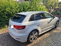 Nach der Sachbeschädigung vom 30. Juli 2026 bittet die Polizei in Frankenberg um Zeugenhinweise.