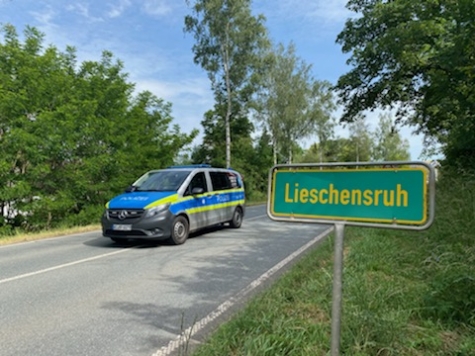 Die Bad Wildunger Polizei wurde am 3. Juni 2023 zu einem Auffahrunfall in Mehlen, in Höhe der Waldecker Straße gerufen.