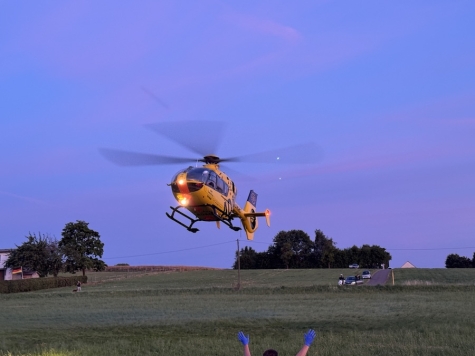 Mit einem Rettungshubschrauber wurde das Kind ins Klinikum nach Kassel geflogen.