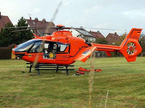 Ein Rettungshubschrauber brachte einen 65-jährigen Mann aus Isselburg am 20. Juni in ein Krankenhaus.
