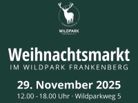 An schön gestalteten Ständen gibt es Handgemachtes, regionale Spezialitäten, Deftiges vom Grill und Waffeln.