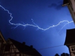 Blitzeinschläge im Nachbarkreis Höxter.