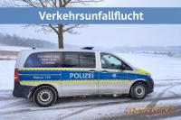 Die Polizei sucht Zeugen zu zwei Unfallfluchten, bei denen ein BMW X3 und die Mauer einer Bäckerei beschädigt wurden.