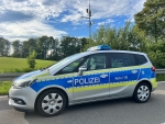 Wegen gefährliches Überholmanöver wurde der Fahrer von der Polizei gestoppt.