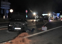 Zwei schwarze Audis sind am Dienstag (10. Januar) bei Warburg-Germete an der Autobahnabfahrt der Autobahn 44 zusammengestoßen.